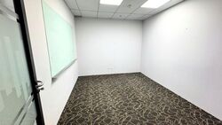 Peninsula Shopping Complex (D6), Office #517565031